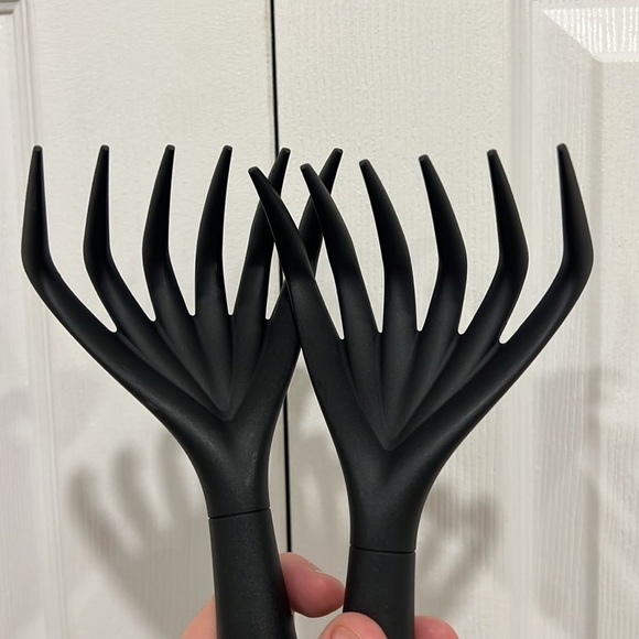 OXO Meat Shredding Claws - Picture 2 of 5